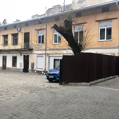 Apartment Lviv Exterior foto